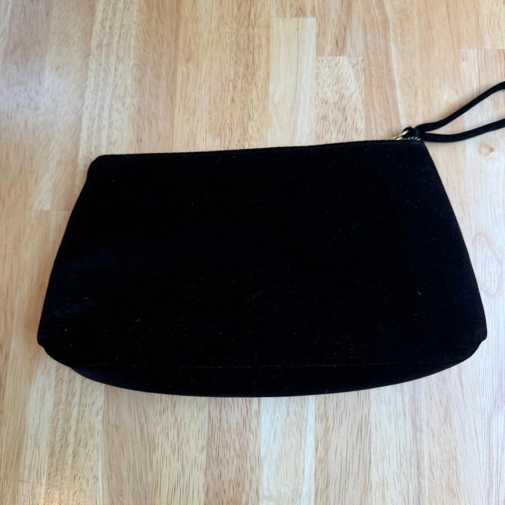 Dolce & Gabbana Beauty Black Velvet Makeup Bag Cosmetic Pouch Gold Zipper Clutch